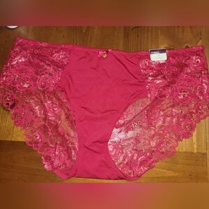 NEW NWT Cacique Plus Size Red/Gold Hipster Lace Panties Sz 26/28